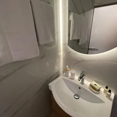 Maestrale 315° Apartments Неа-Миханиона Экстерьер фото